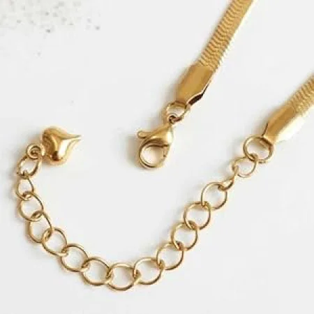 Anklet worn with casual footwear - thumb 3